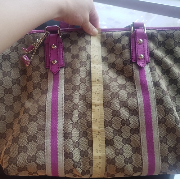 Gucci - Picture 9 of 17